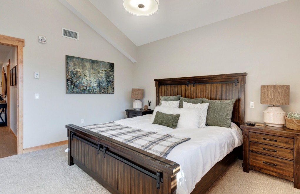 TAMARACK LANDING Property management and Rentals by PEKA Professional